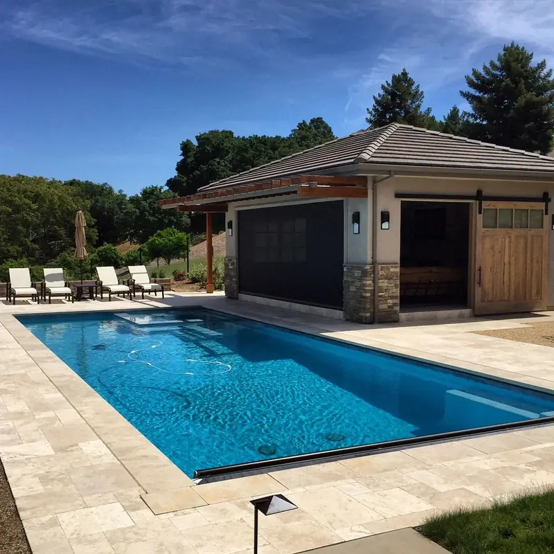 What a Weekly Pool Visit Actually Checks